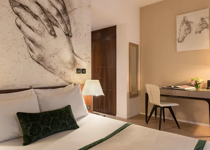 Le Monna Lisa By Inwood