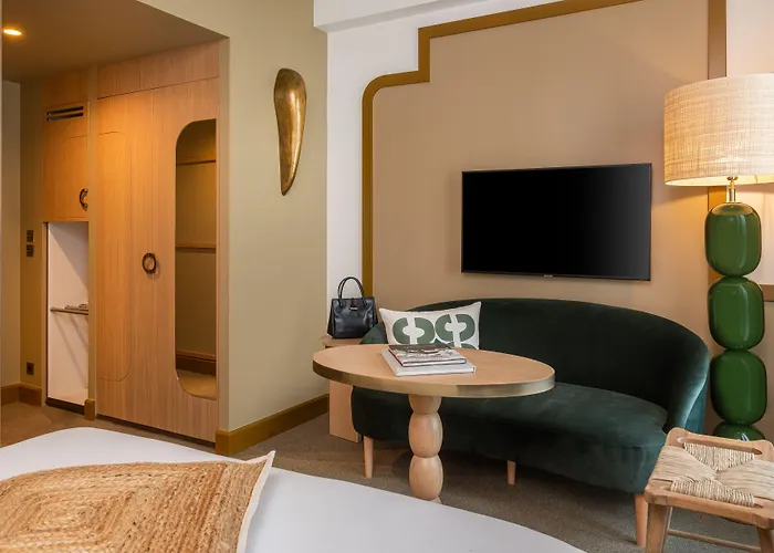 Le Monna Lisa By Inwood Hotell