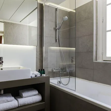 Le Monna Lisa By Inwood Hotel Parijs